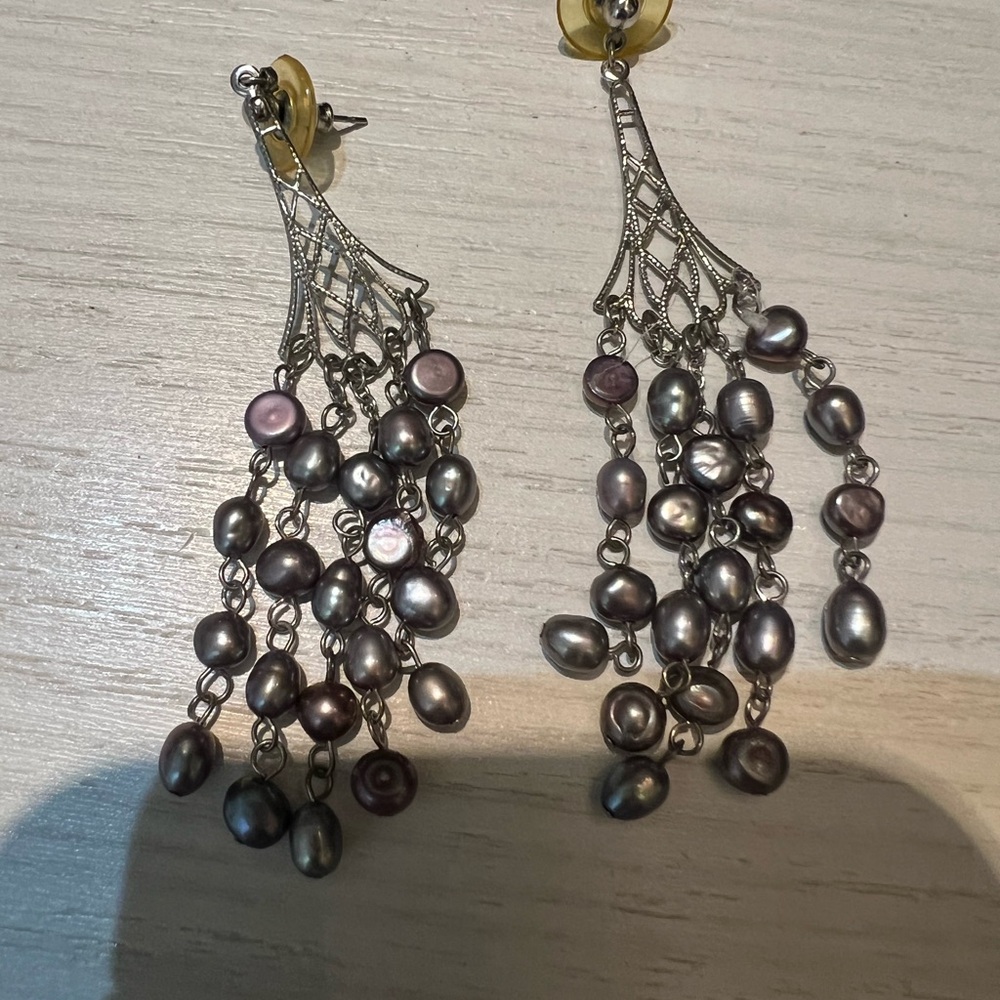 Vintage Silver Filigree Freshwater Pearl Cascade Earrings - Purple Gray